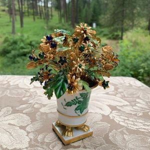 Jane Hutcheson Fleurs des Siècles in Herend vase